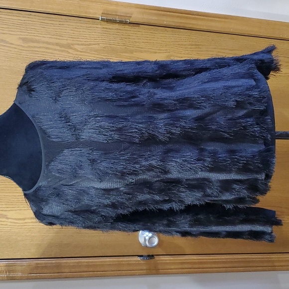 Ann taylor fringed long sleeve statement top NWT black - Picture 1 of 6